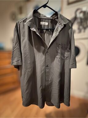 Tommy Bahama Gray Button-Up